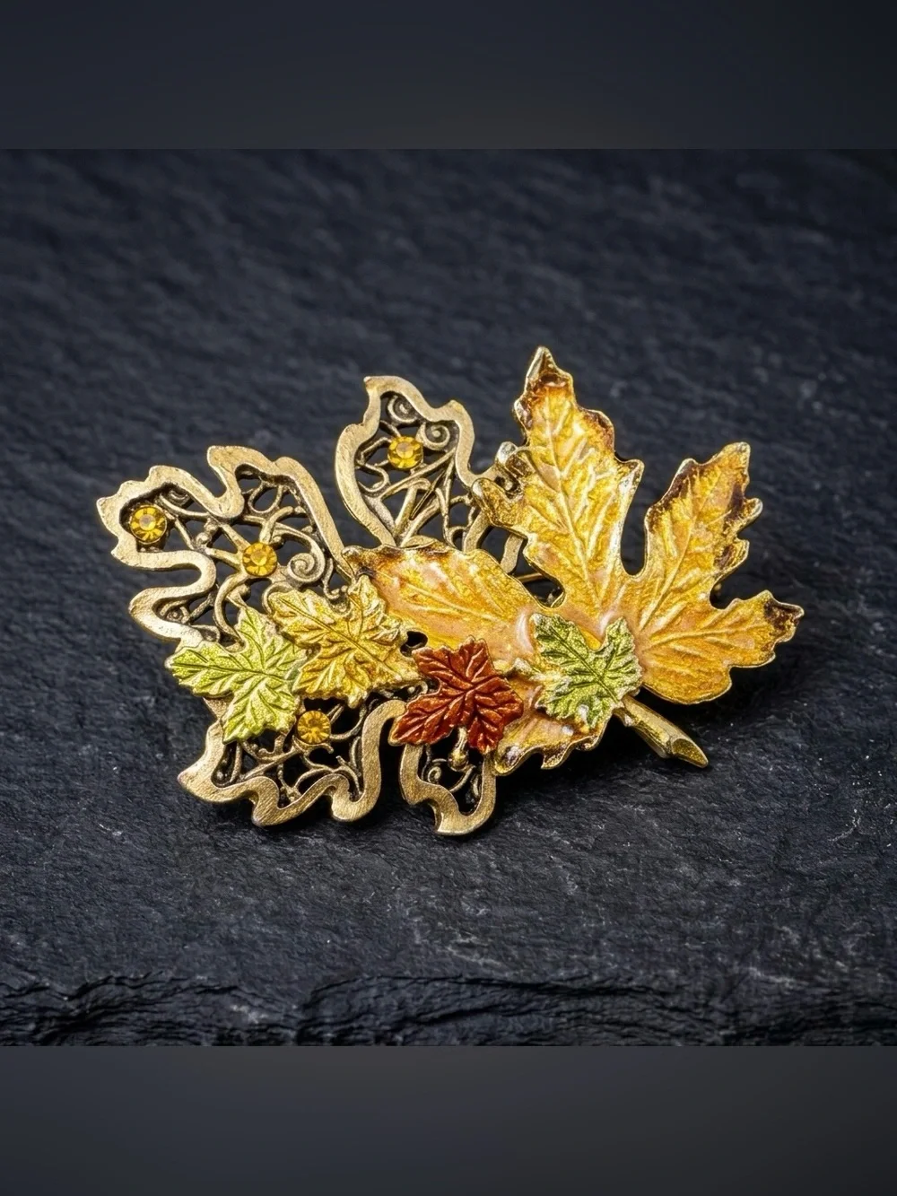Vintage Y2K Kenneth Cole Enamel Autumn Maple Fall Leaf Gold Tone Filigree Brooch